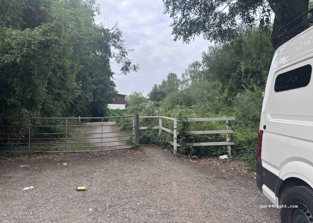 (RG30 3RB) Reading - Burghfield Road — foto