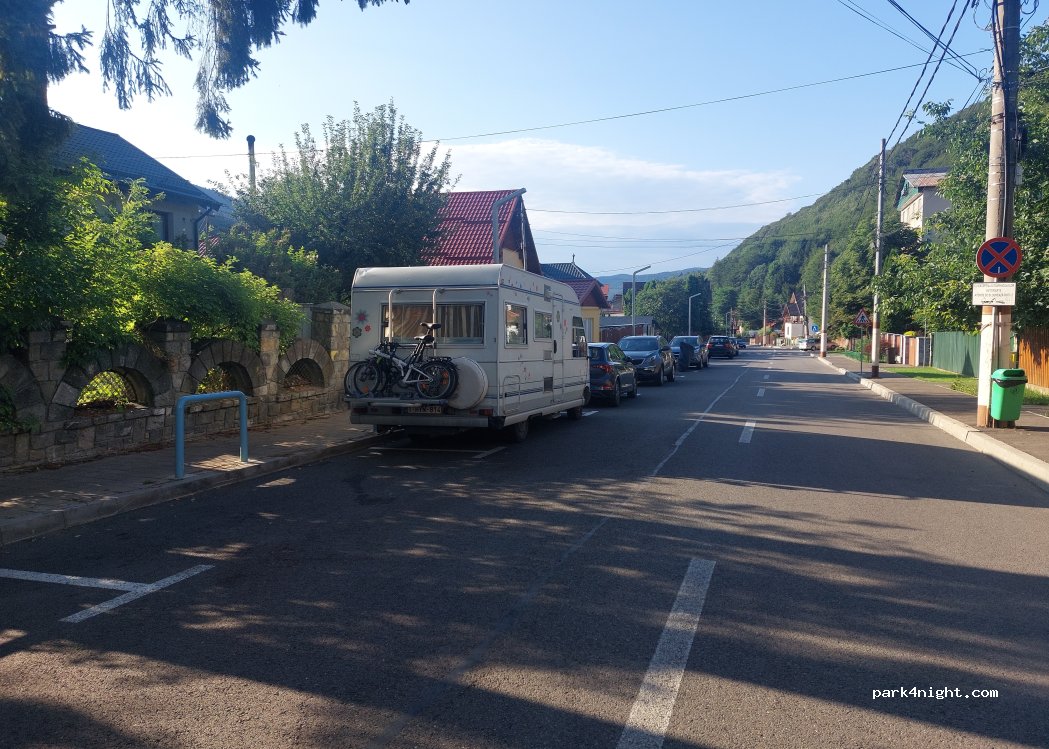 (106100) Sinaia - 9-7 Strada Avram Iancu — foto
