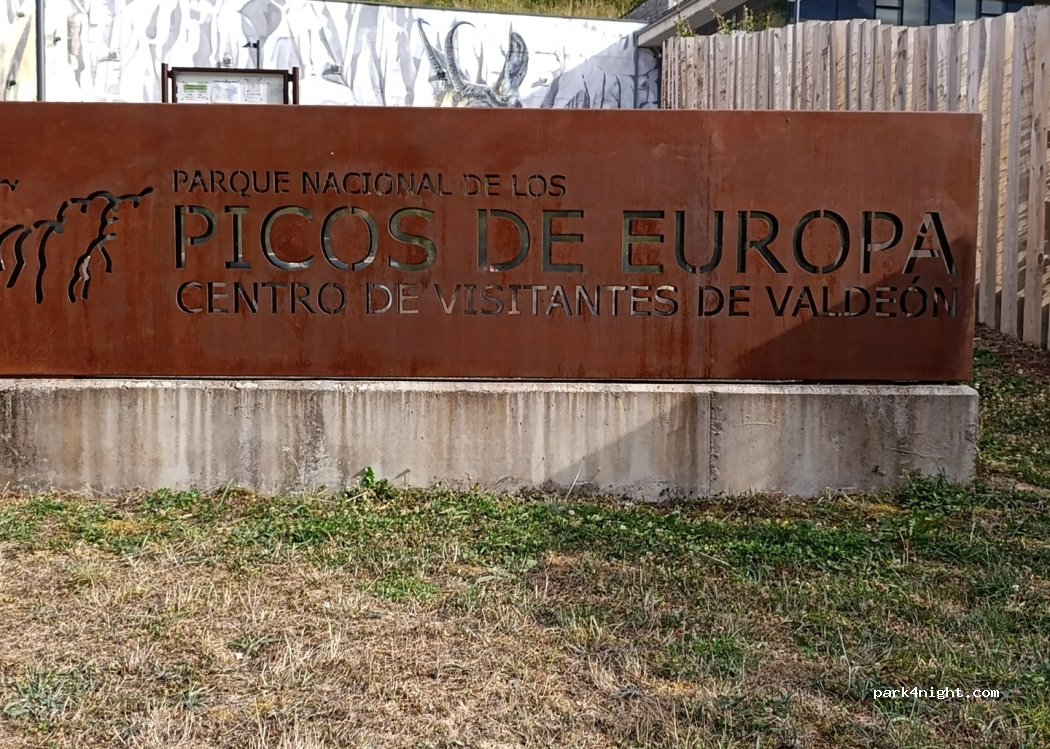 (24915) Posada de Valdeón - LE-2711 — foto