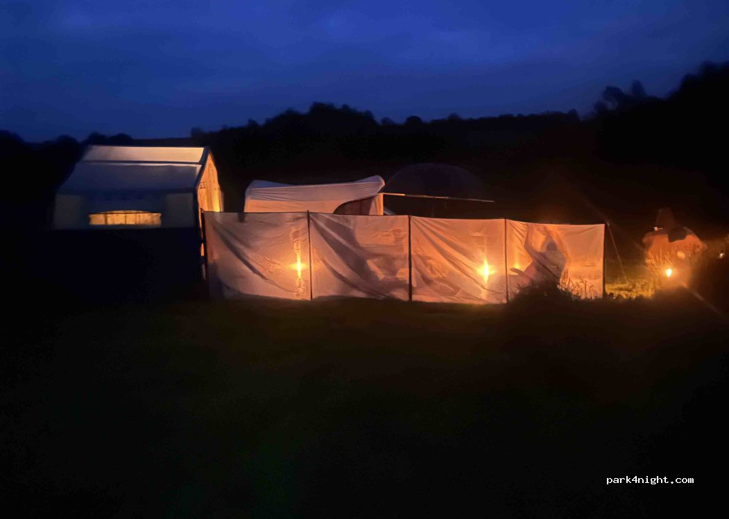 High Hall Farm Campsite — foto 3
