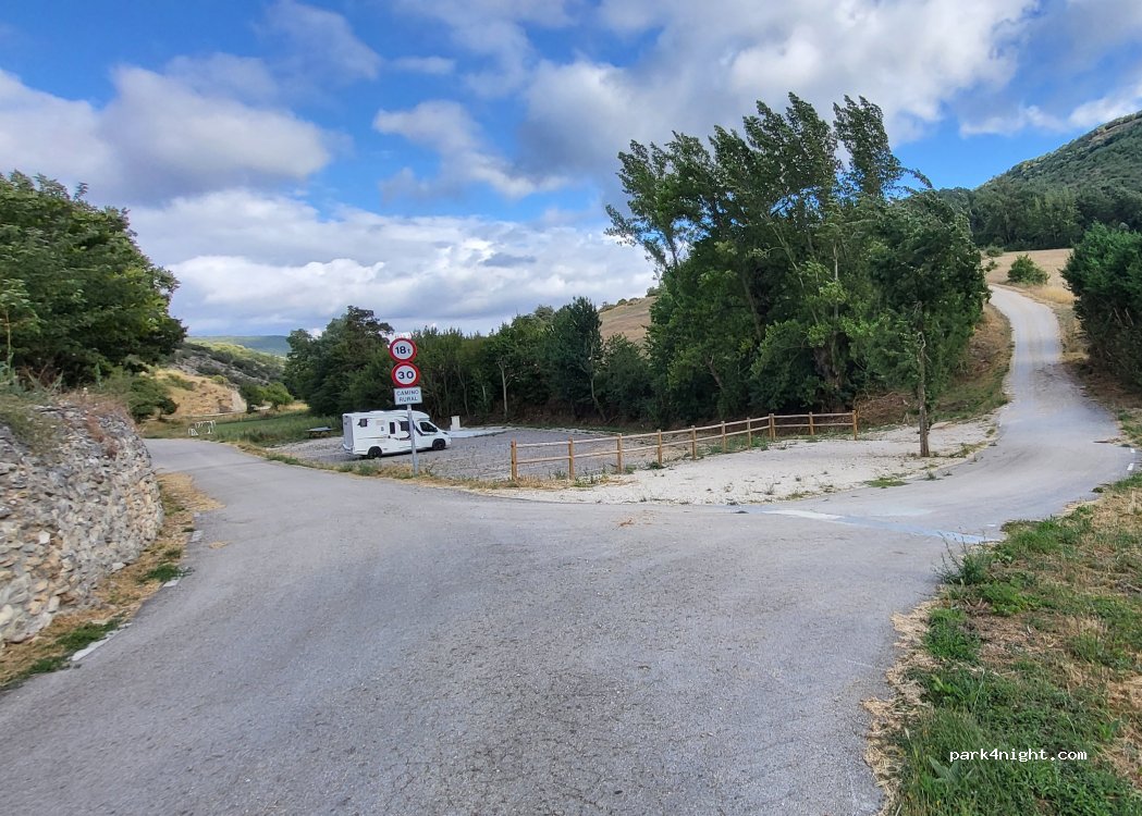 () Sargentes de la Lora - — foto 3