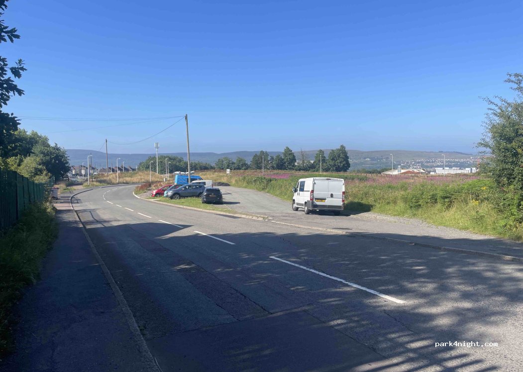 (CF48 2DA) Pant - Bryniau Road — foto 2