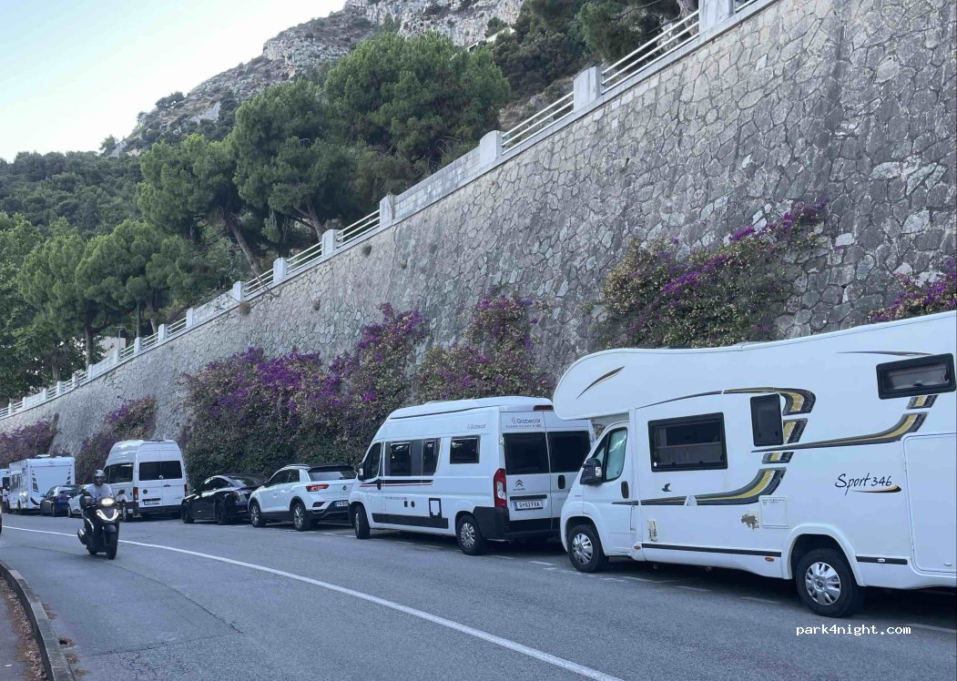 () Cap-d'Ail - Boulevard du Jardin Exotique — foto 2