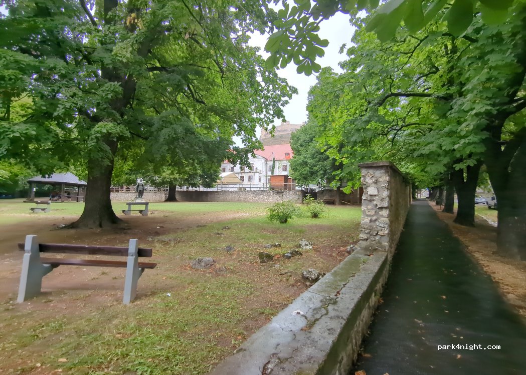(8330) Sümeg - Szent István tér — foto 4
