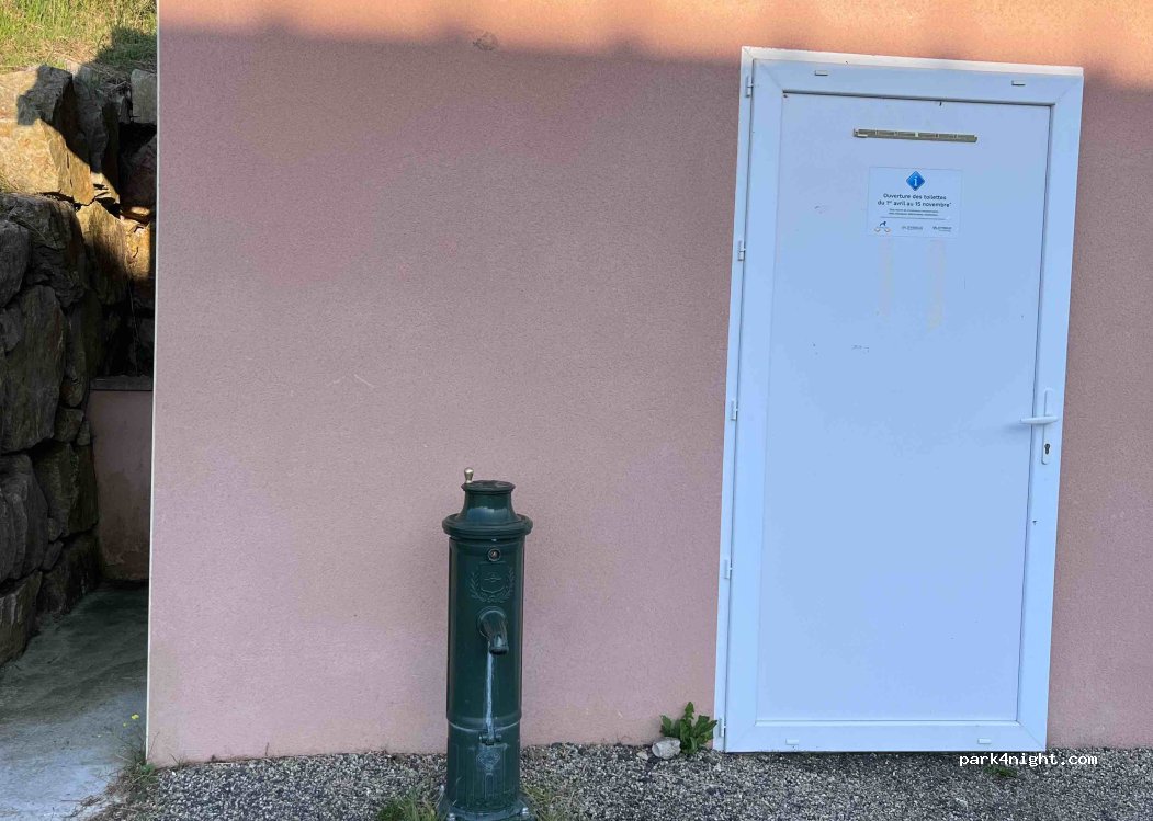 (07320) Saint-Agrève - Champ de Mars — foto 2