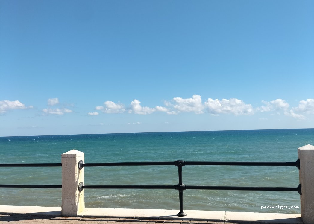 (70045) Bari - Viale Grotta della Regina — foto 2