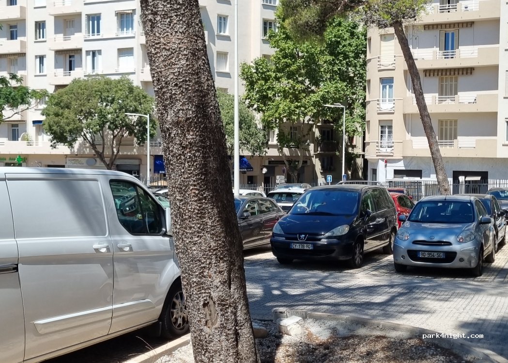 (83097) Toulon - Avenue de la Victoire — foto