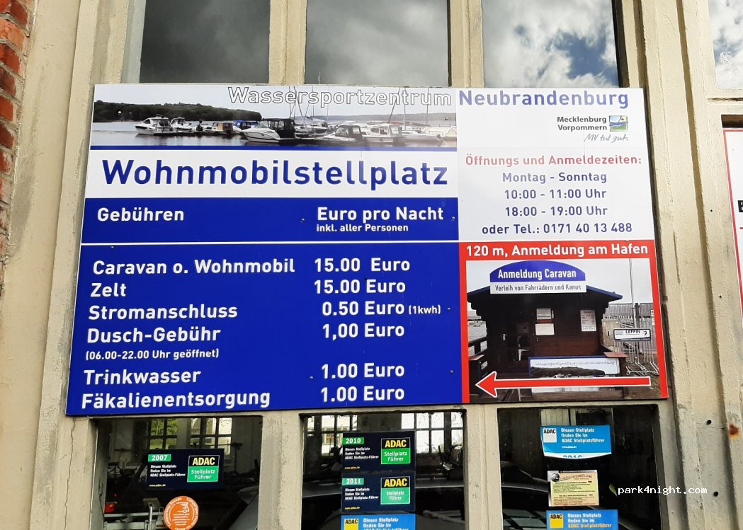 (17033) Neubrandenburg - 7-13 Augustastraße — foto 3