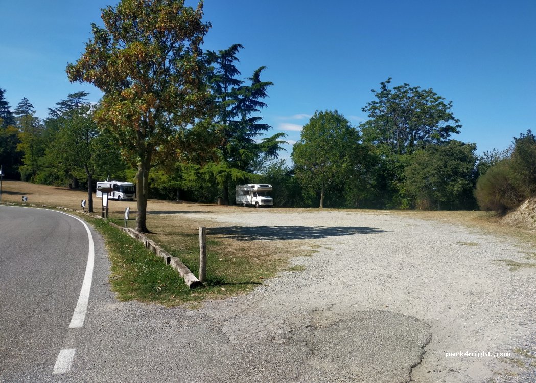 (15020) Serralunga di crea - Strada Provinciale 19 — foto 2