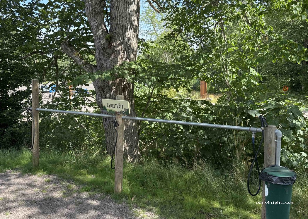 (544 92) Hjo - Unnamed Road — foto 2