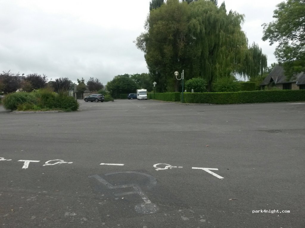 (50300) Le Val-Saint-Père - 4 Rue Saint-Pierre — foto