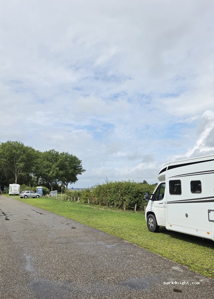 (4471NM) Wolphaartsdijk - — foto