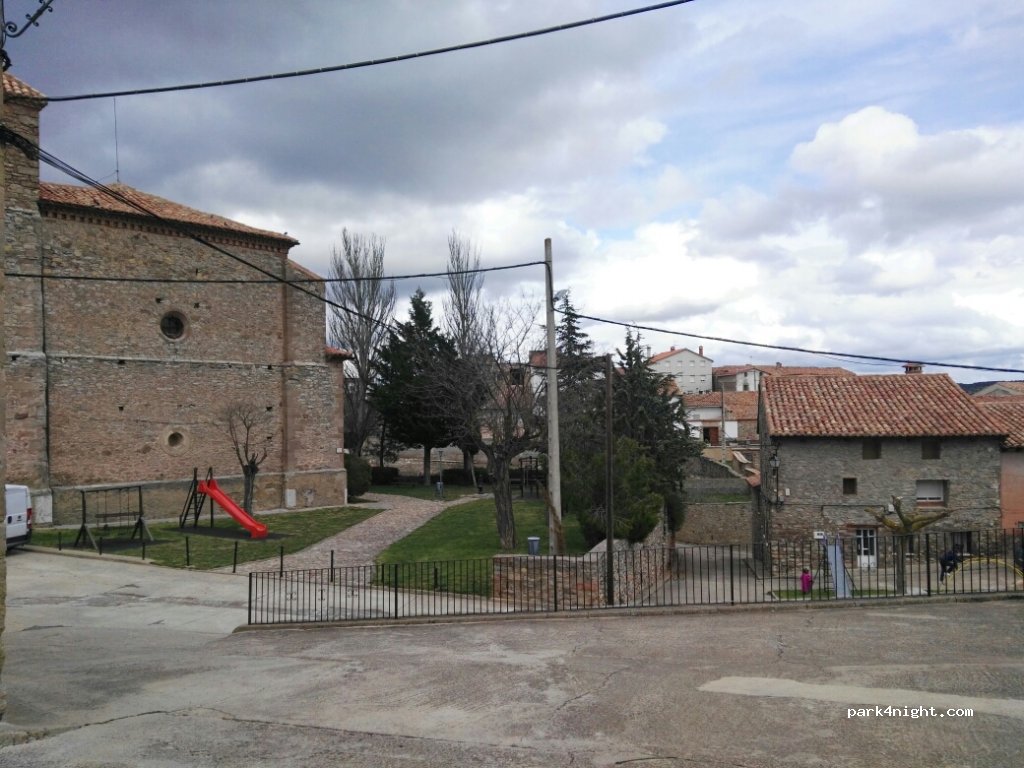 (44146) Monteagudo del Castillo - 17 Calle Santa Bárbara — foto