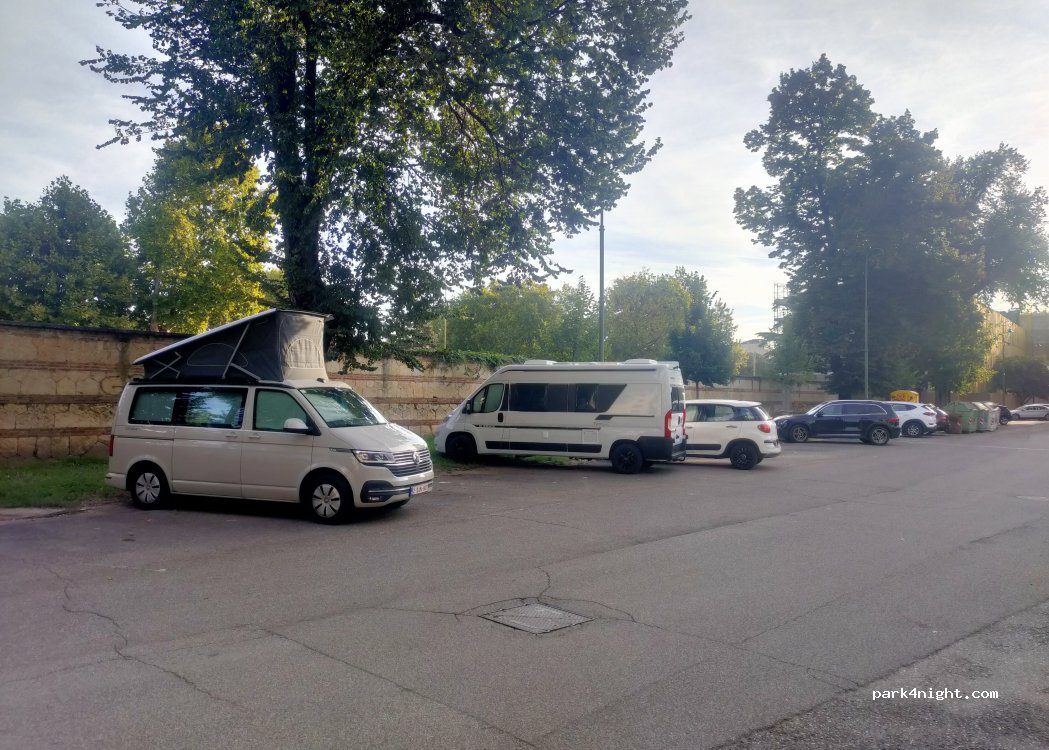 (37123) Verona - Piazza Arsenale — foto 2