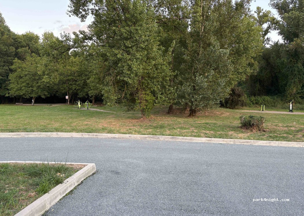 (81380) Lescure-d'Albigeois - Route de la Barrière — foto