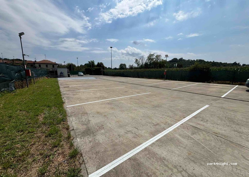 Area parking como sud — foto 2