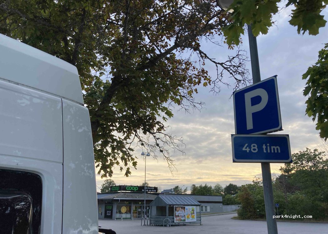 (593 51) Västervik - Vapengränd — foto