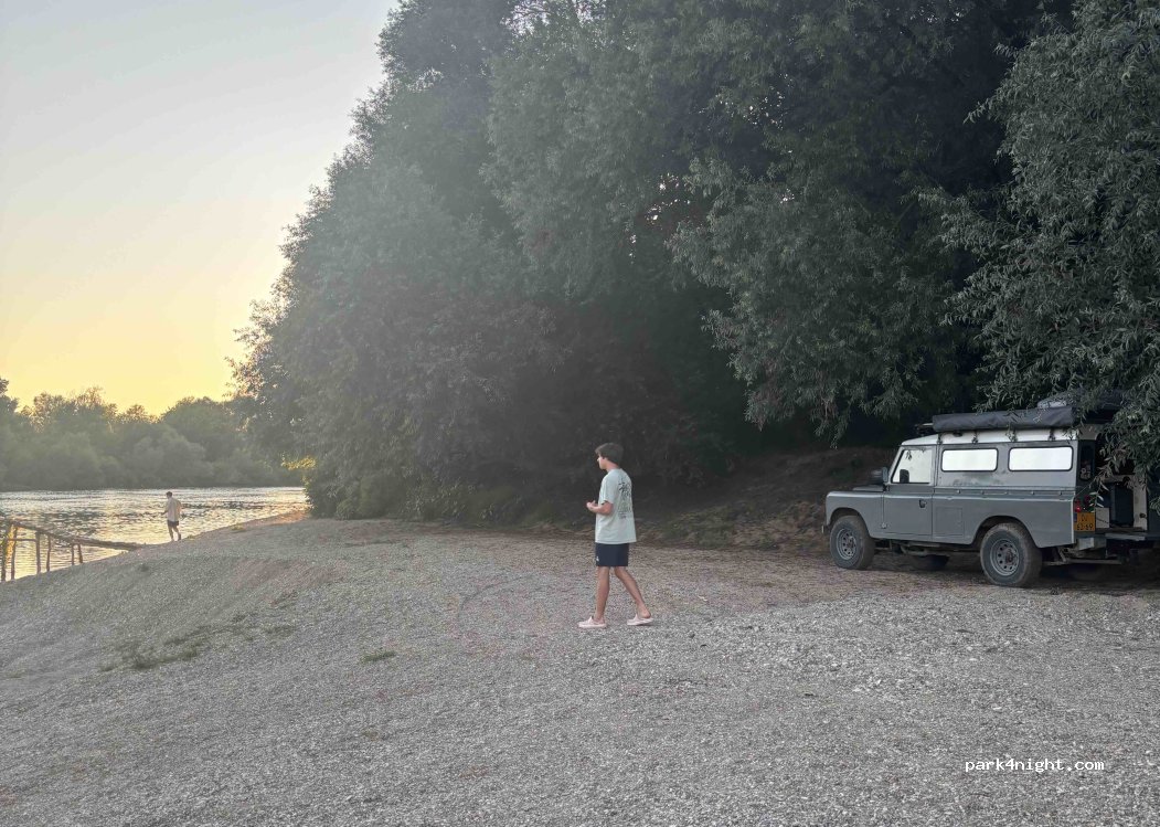 (44324) Višnjica - — foto 3