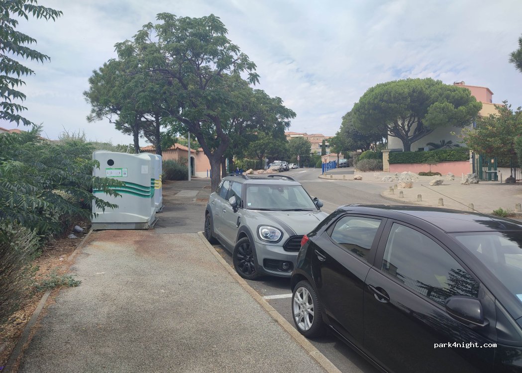 (13960) Sausset-les-Pins - Avenue Jean Moulin — foto