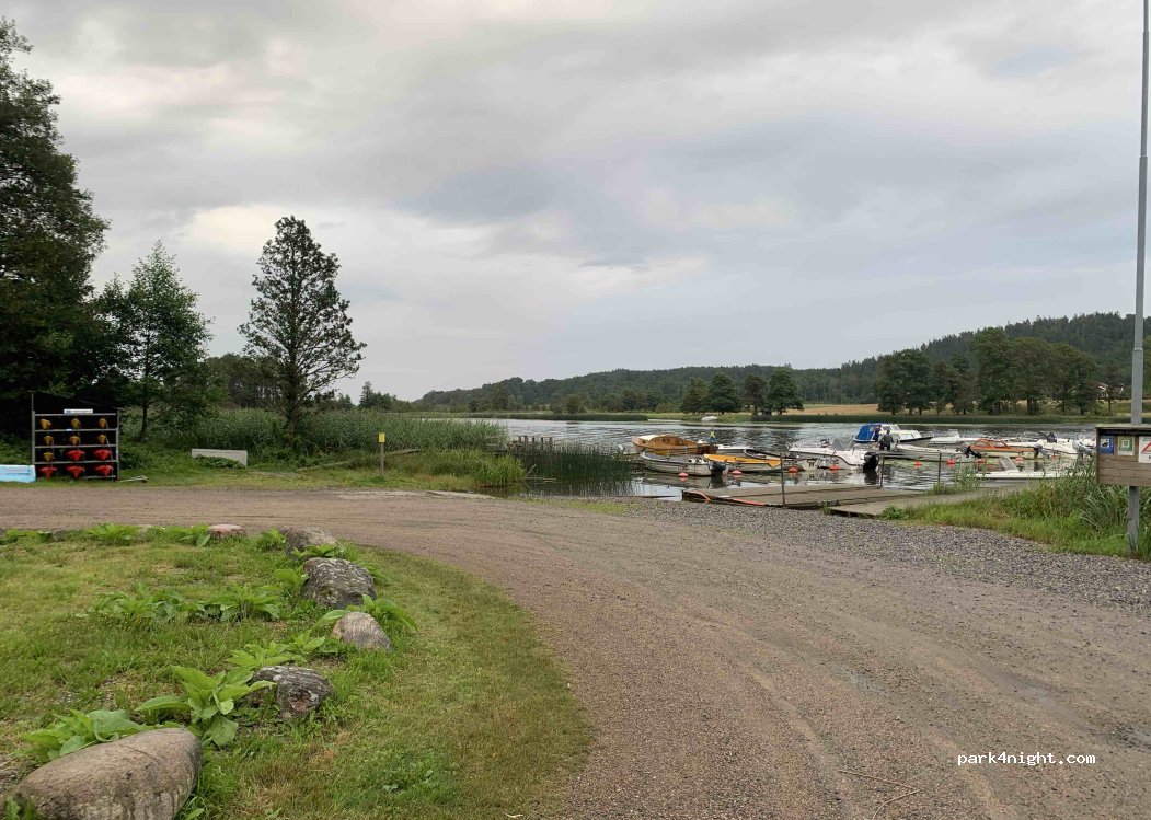 (441 72) Gräfsnäs - Kungsallén — foto 2