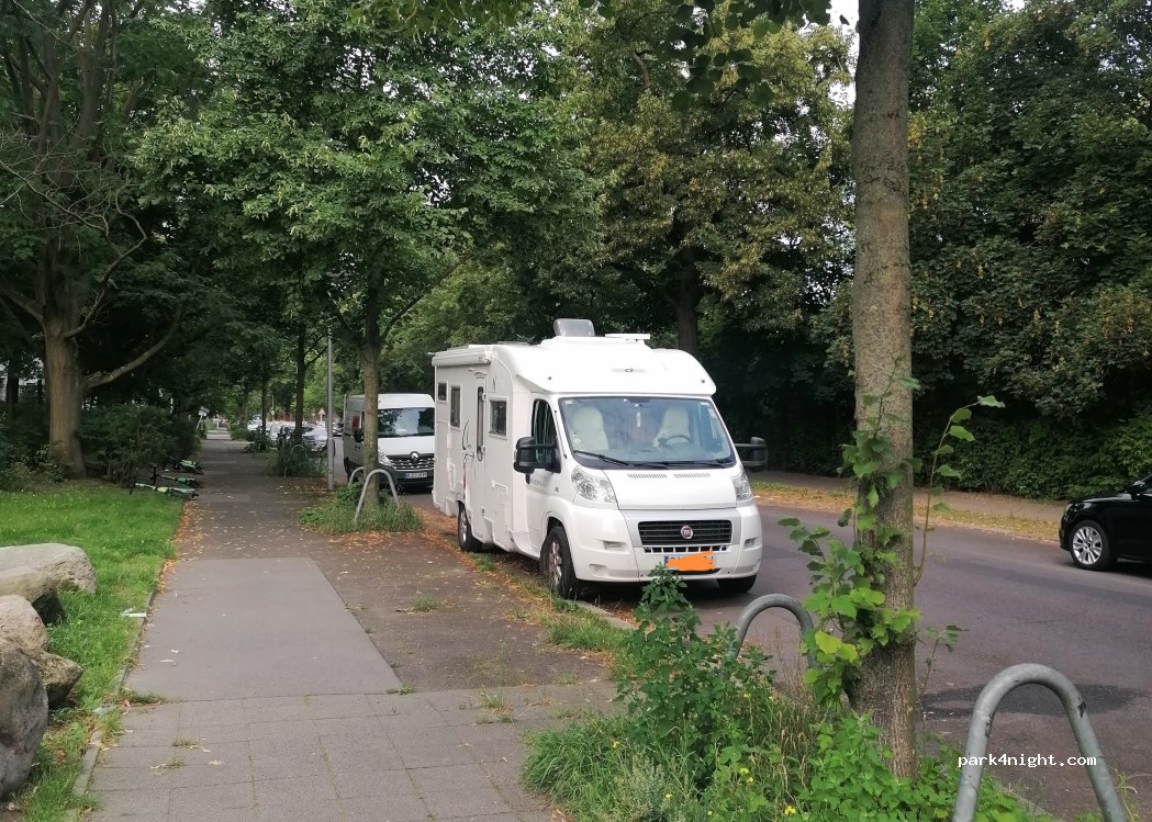 (13187) Berlin - Galenusstraße — foto