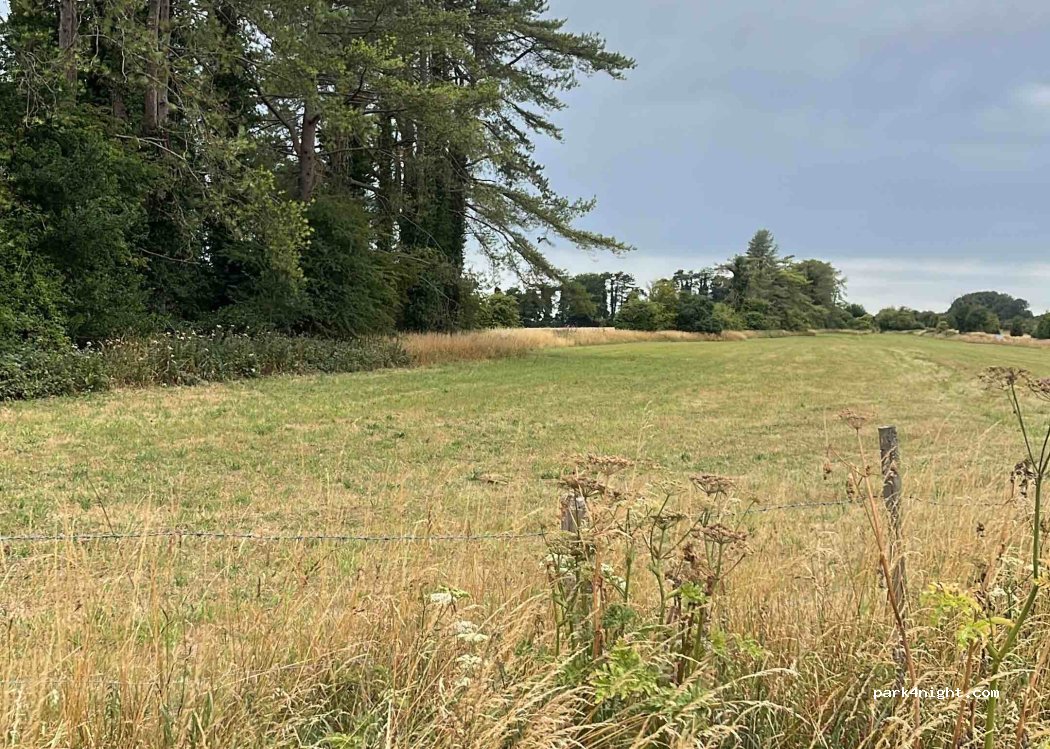 (SP3 6BB) West Knoyle - B3089 — foto