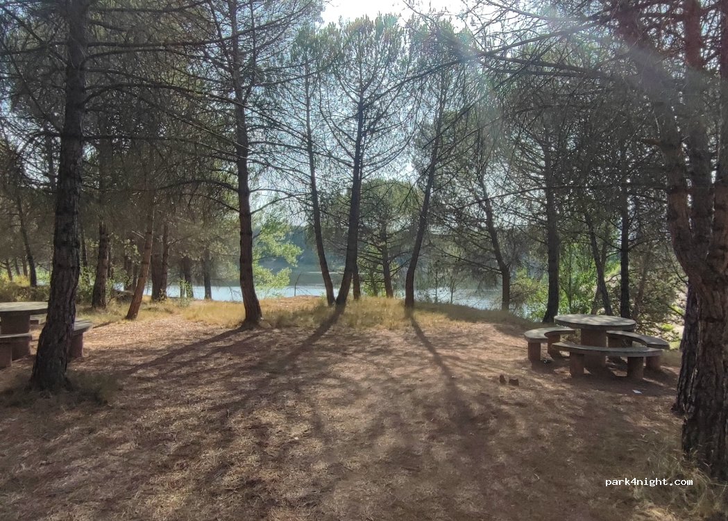 (26372) Navarrete - Acceso al Embalse de Valbornedo — foto