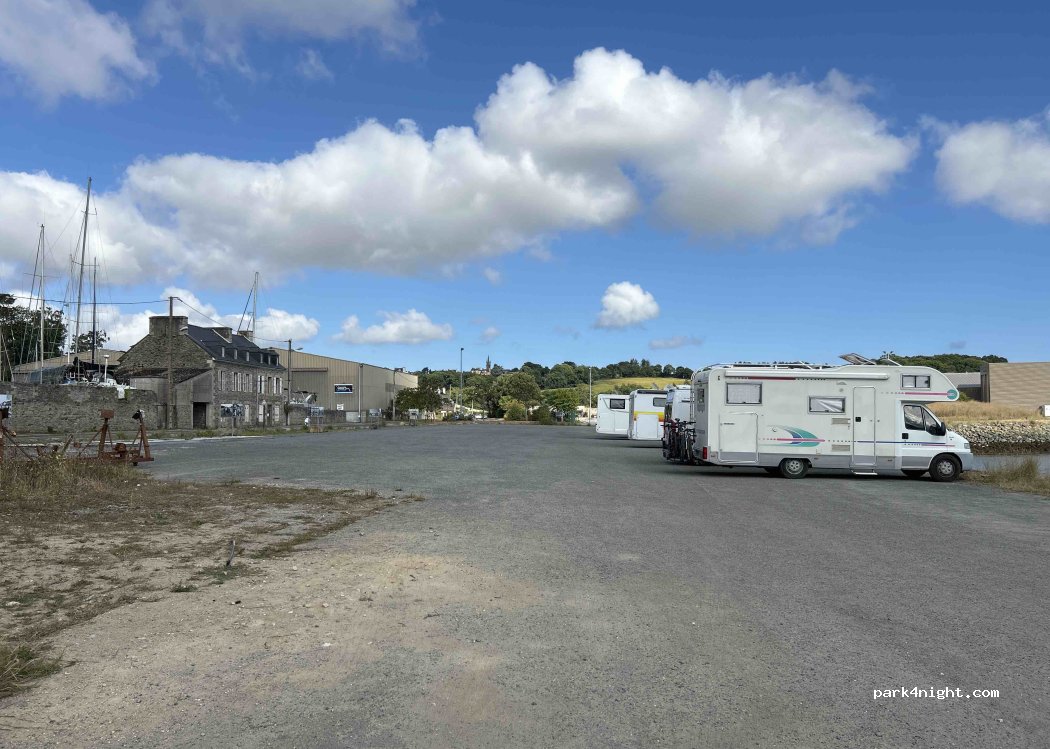 (22220) Tréguier - Rue du Port — foto