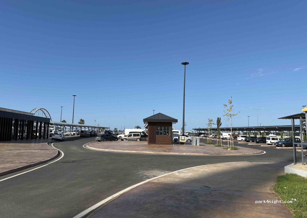 (61050) Ortahisar - Moloz Roundabout — foto