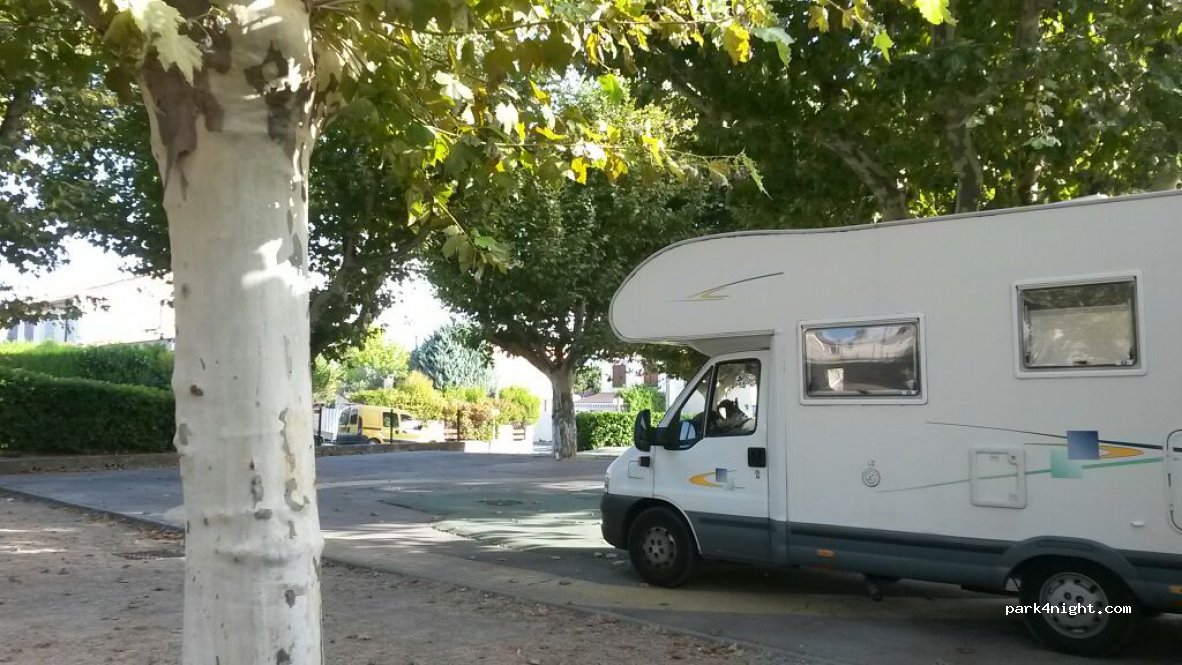 (13640) La Roque-d'Anthéron - 2 Rue Jean Mermoz — foto
