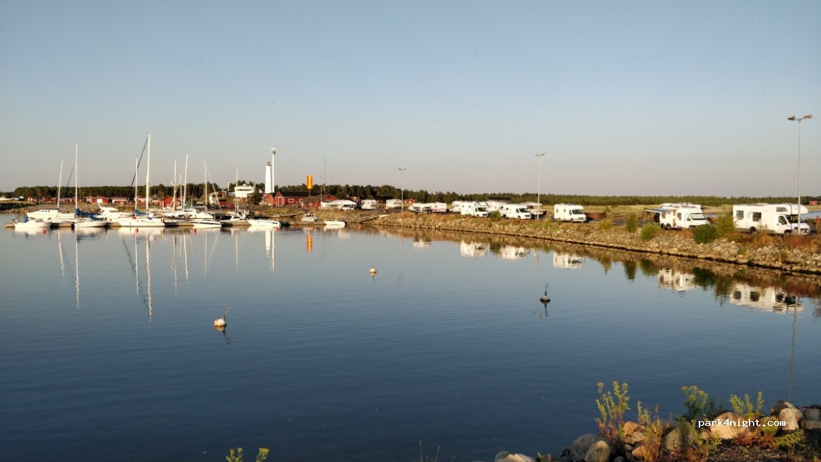 Caravan Park Marjaniemi — foto