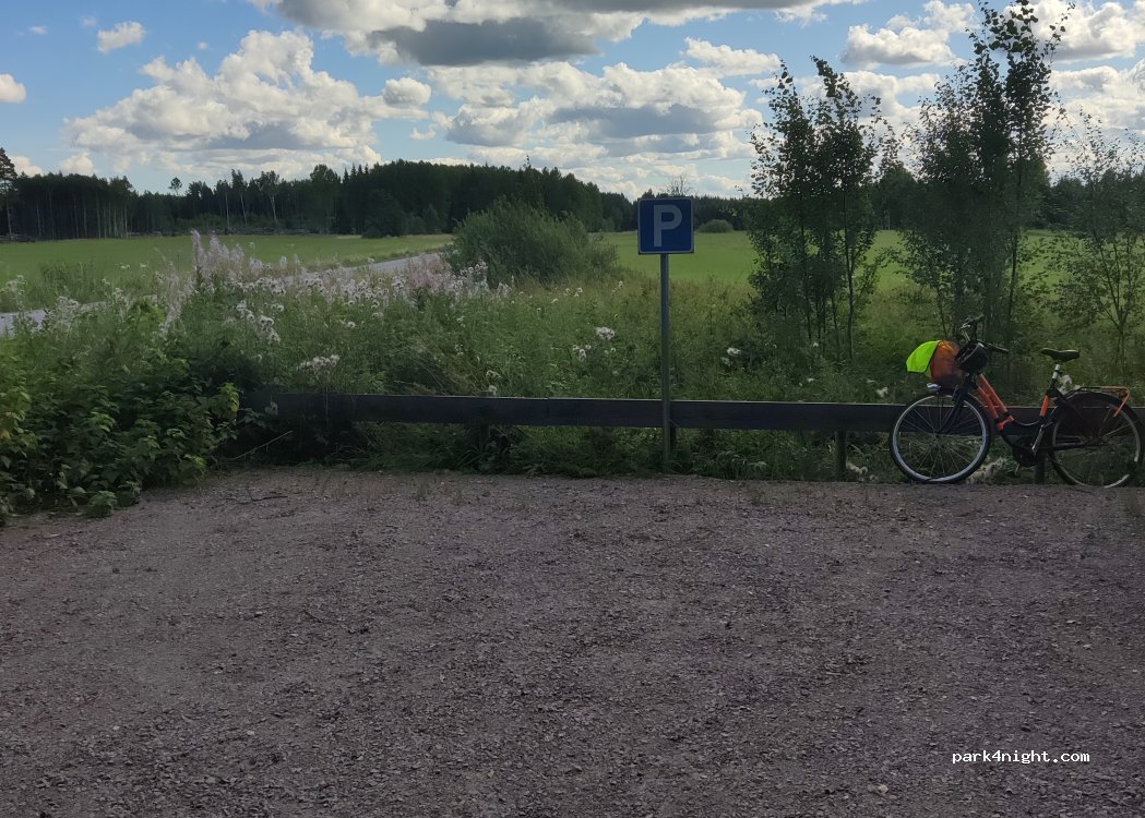 (726 92) Fläckebo - U 681 — foto