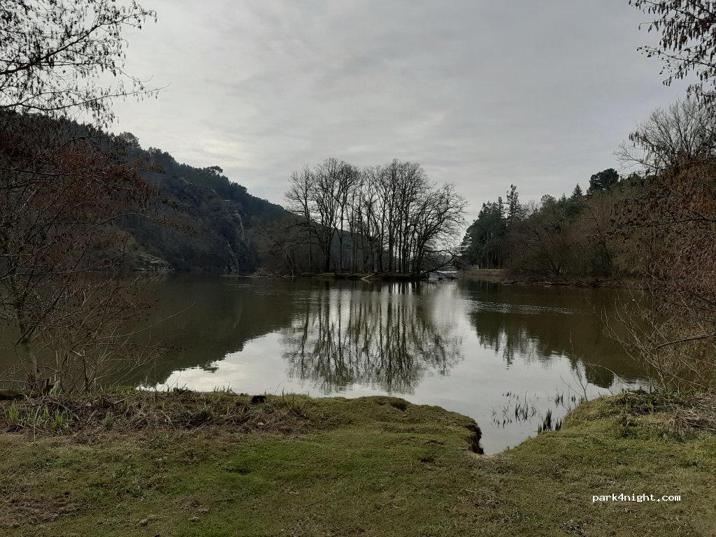 (35600) Bains-sur-Oust - L'Île aux Pies — foto
