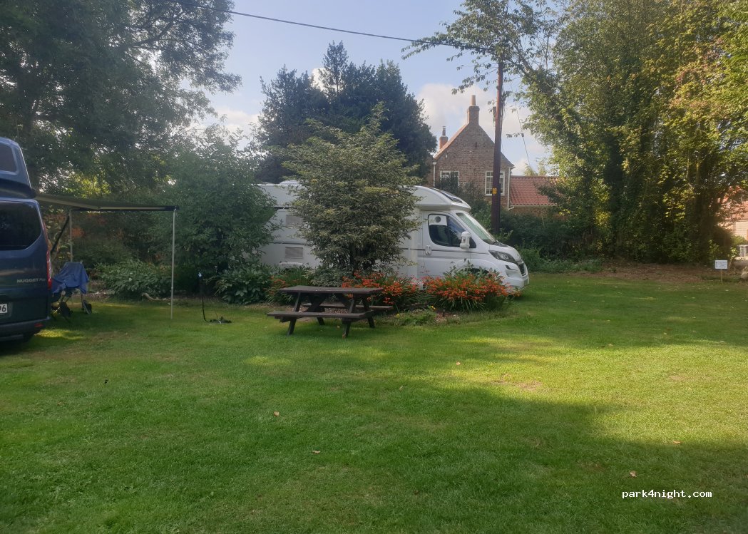 Acomb Grange Caravan Site — foto
