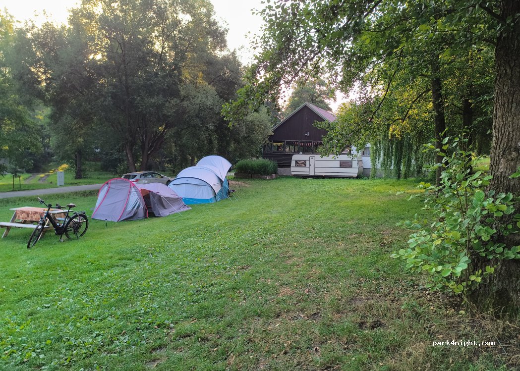 Kemp Úštěk u jezera Chmelař — foto 2