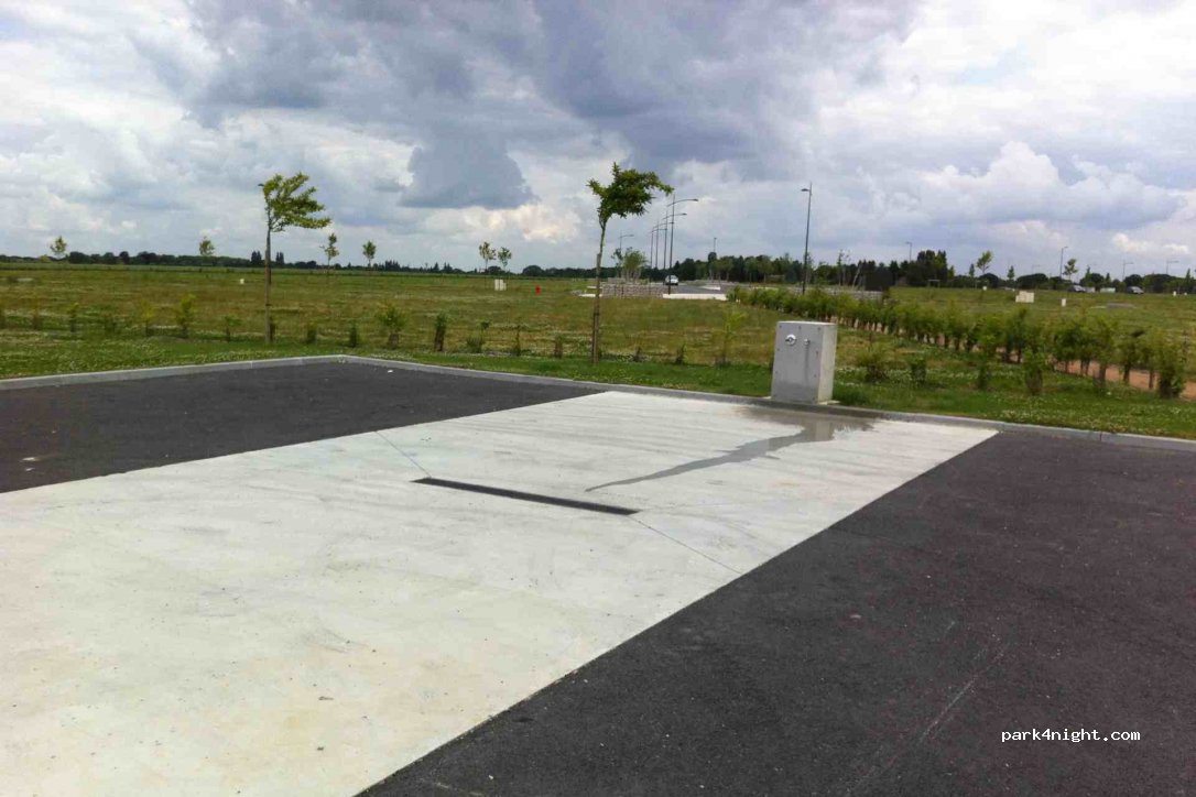 (27370) Le Thuit-de-l'Oison - 2 Les Haies Robines — foto
