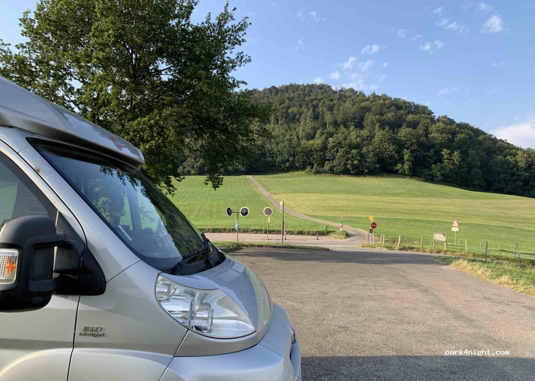 (4207) Bretzwil - Chrumewäg — foto 2