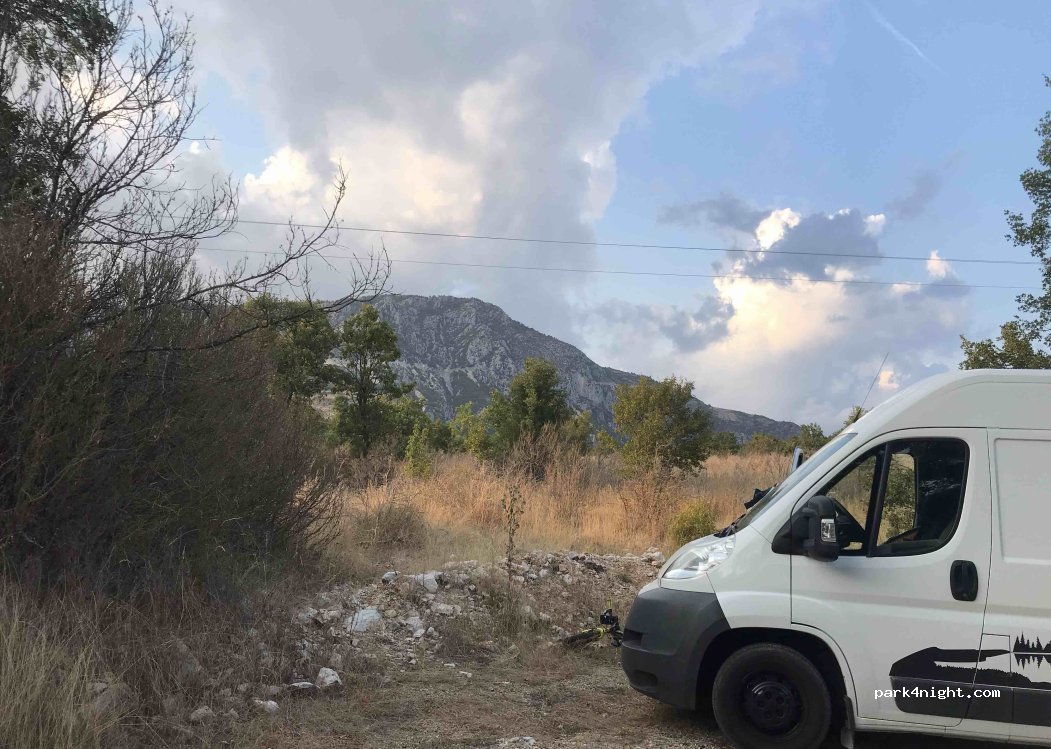 (83630) Aiguines - Route de Comps — foto