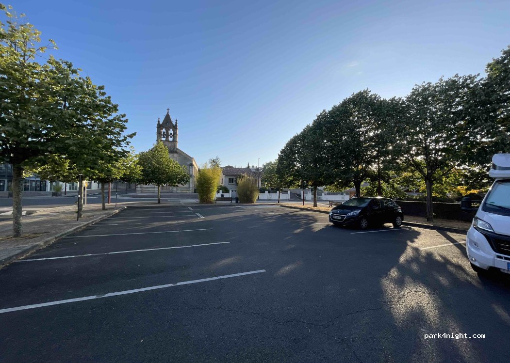 (33290) Blanquefort - 22 Rue Mathurin Olivier — foto 4