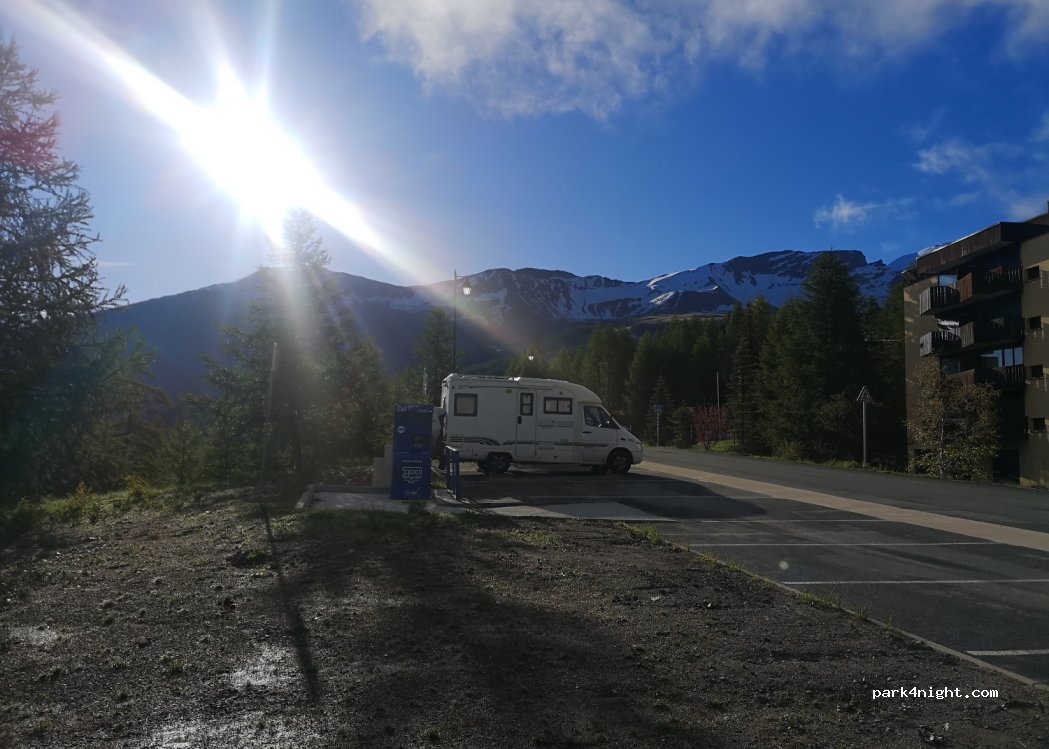 (04400) Enchastrayes - Le Supersauze — foto 4