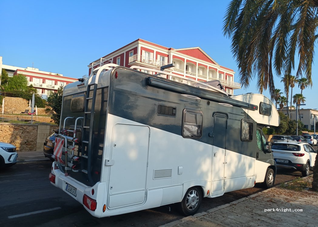 (07702) Maó - Passeig Marítim — foto