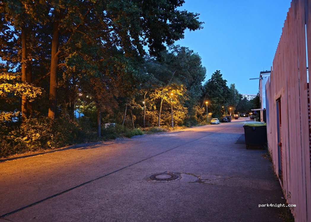 (10407) Berlin - Storkower Straße — foto