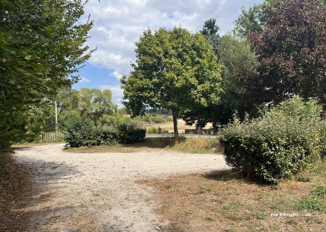 (16600) Touvre - Route de la Source — foto 3