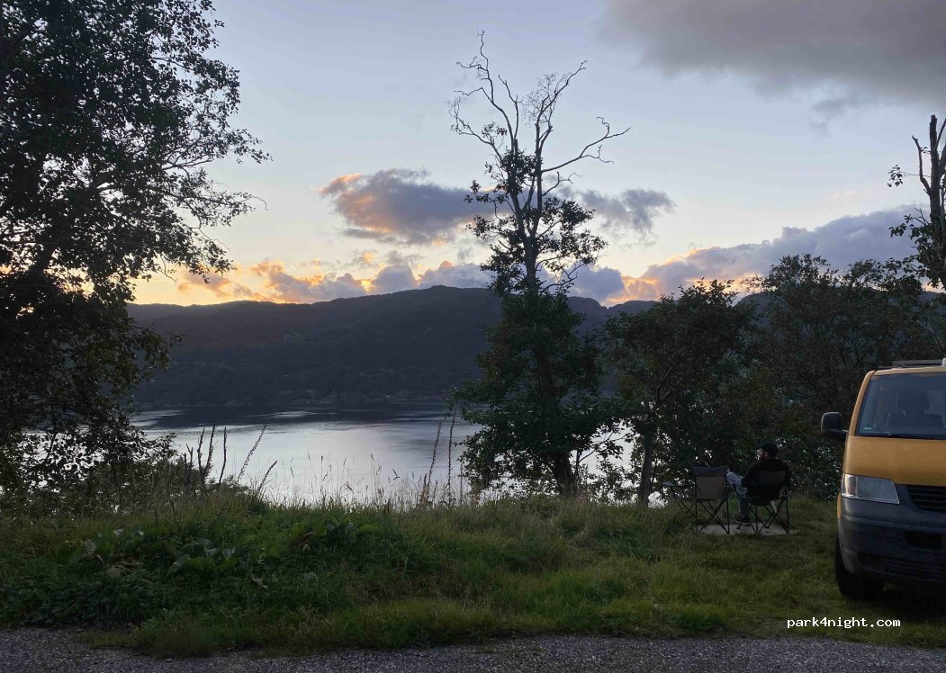 (5596) Åkra - Åkrafjordvegen — foto 2
