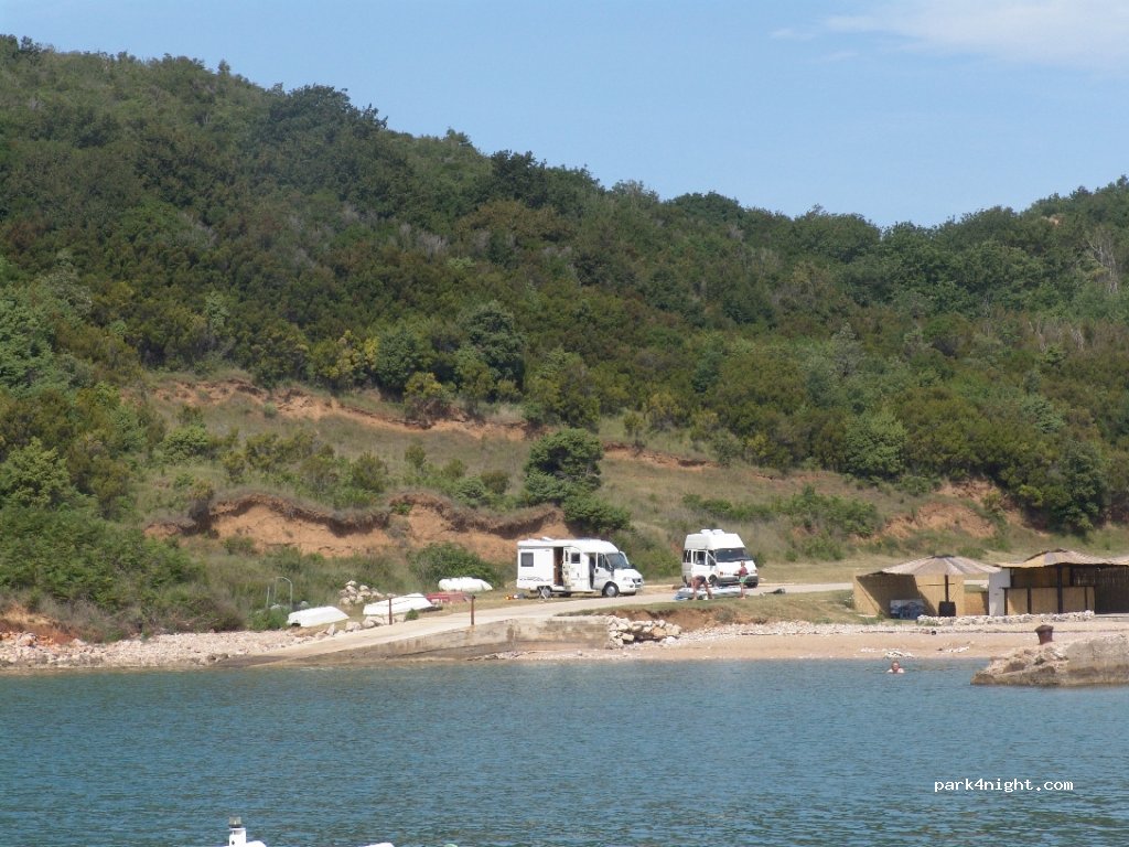(51516) Risika - Unnamed Road — foto 3