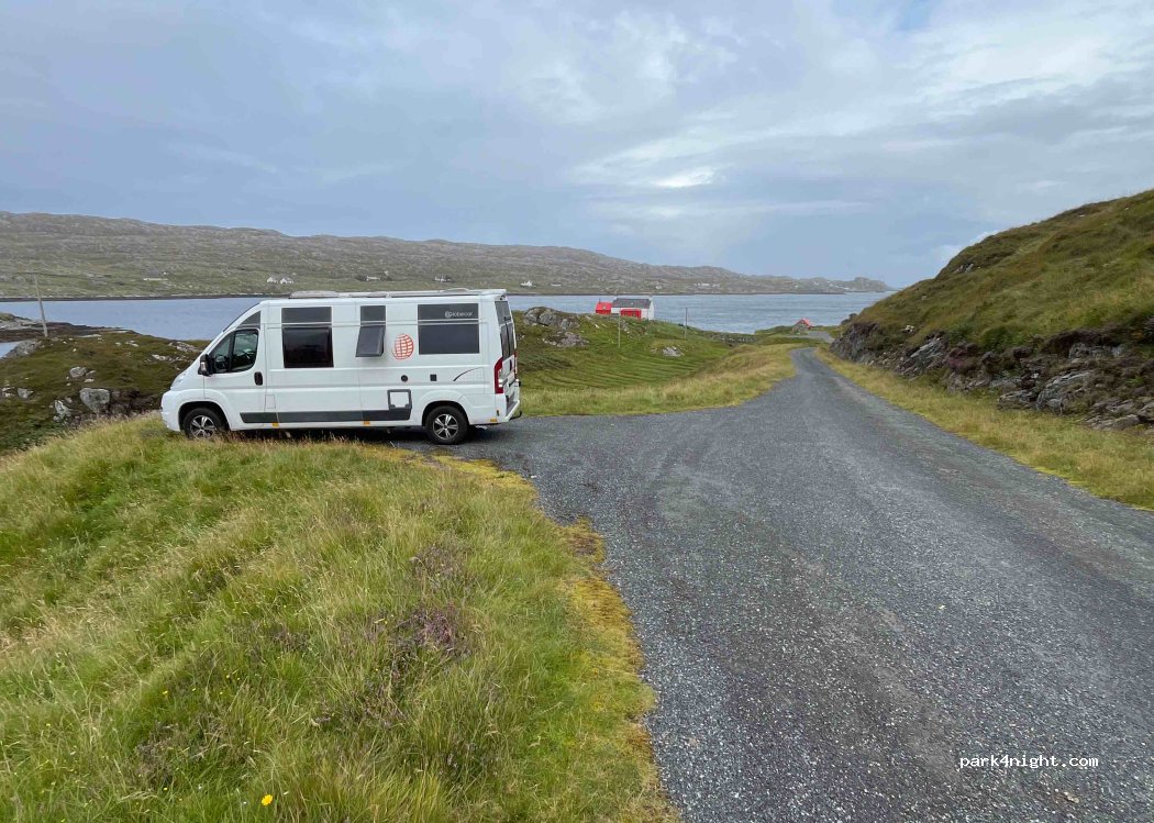 (HS3 3HB) Geocrab - Unnamed Road — foto