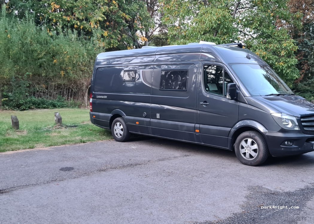 (CF) Cardiff - Forest Farm Road — foto 3