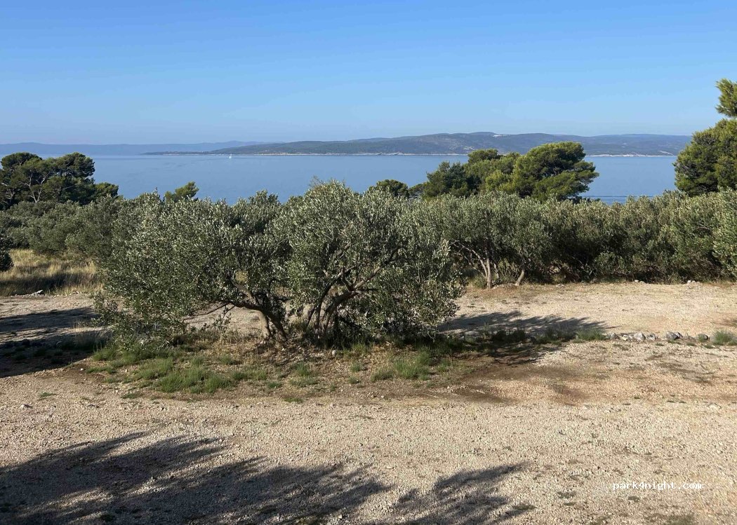 (21320) Baška Voda - Unnamed Road — foto