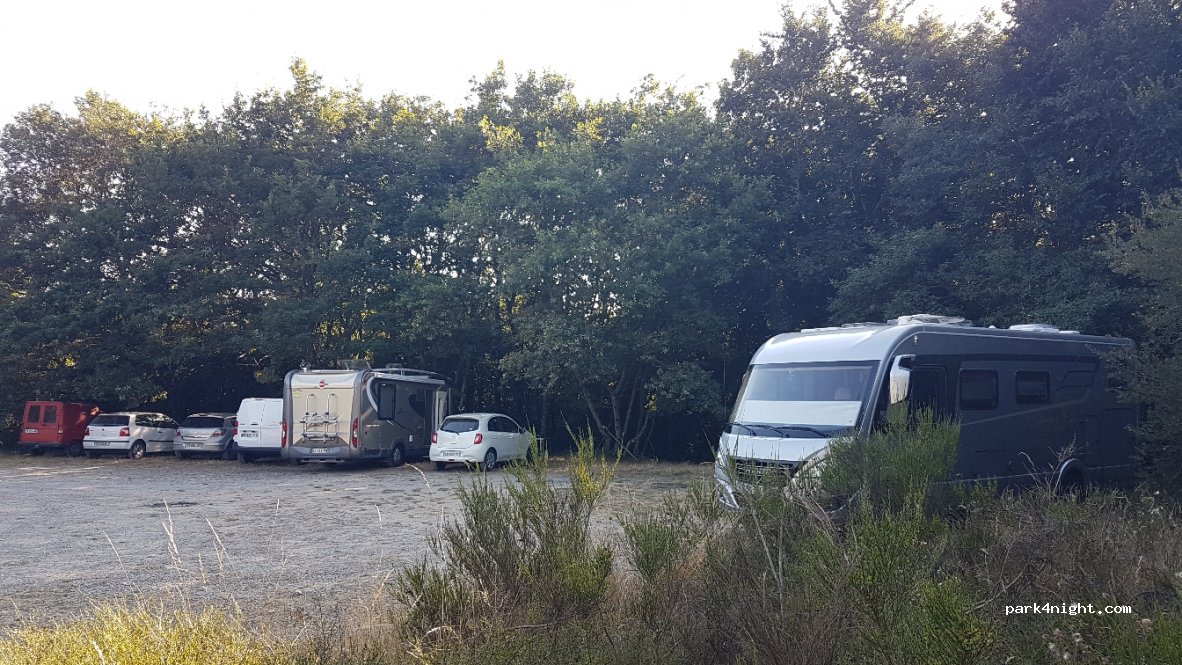 (11390) Cuxac-Cabardès - D101 — foto 3
