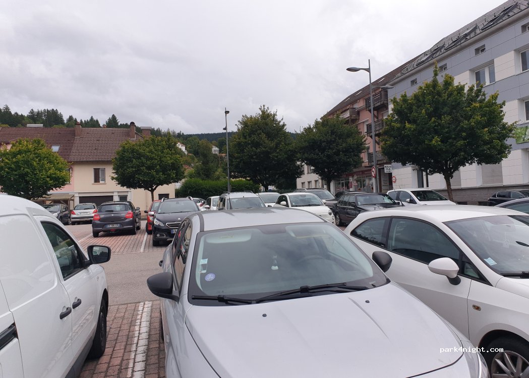 (88400) Gérardmer - Rue Charles de Gaulle — foto